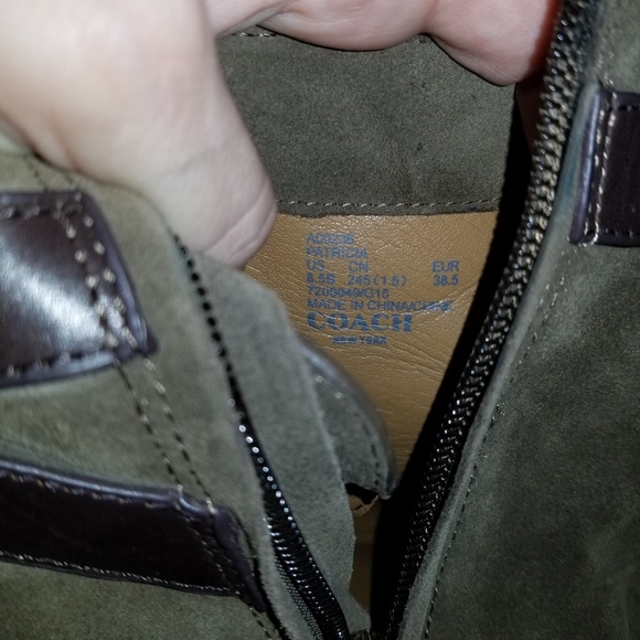 Coach Patricia Suede Ankle Bootie - 8.5 - EUC - Picture 4 of 5